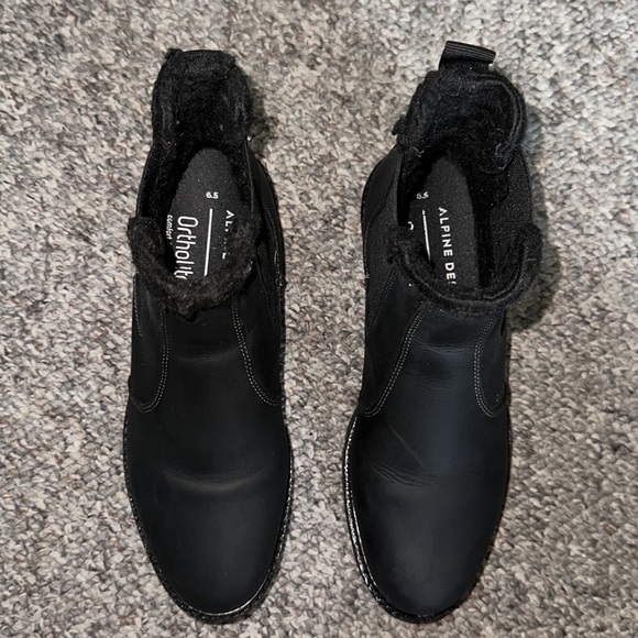 Alpine Design Ortholite Women’s Black Ankle Boots - Picture 7 of 9